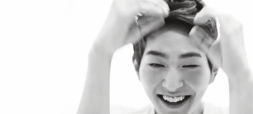 Onew--Heart GIF