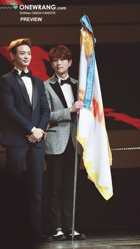 onew-2016-korean-culture-and-art-music-awards-2